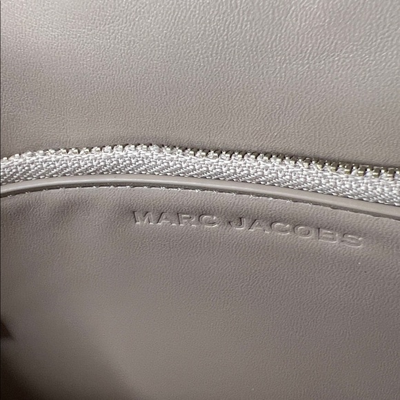 Marc Jacobs The Dual Chain Strap Mini Bag Purple Shoulder Bag, Dust Bag NWT - Picture 14 of 17